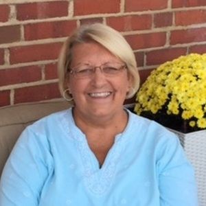 Meet your Posher, Nancy